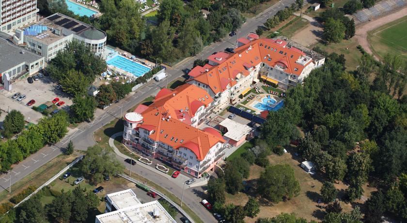 Panoráma Wellness Apartman Hotel