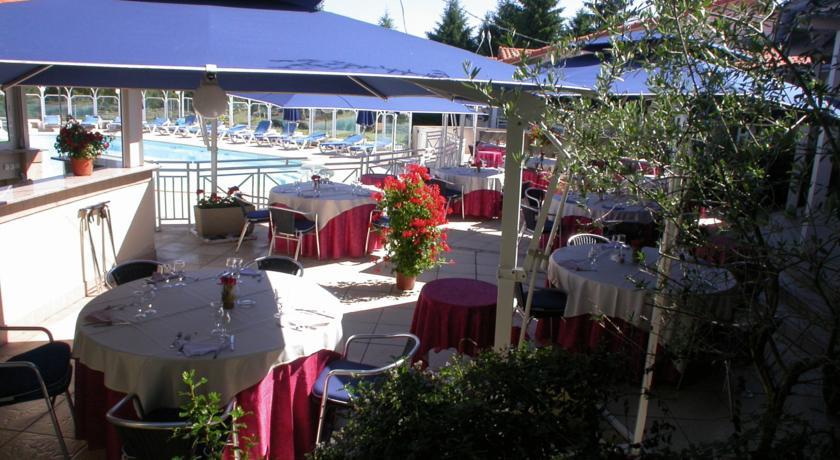 Отель Casino Hôtel Le Mirage