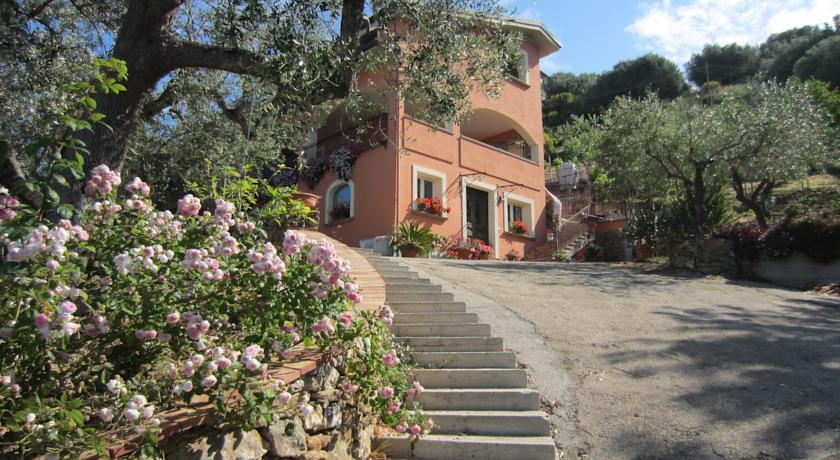 Апартаменты Villa Santa Sofia
