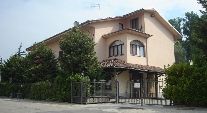 Отель Hotel Ristorante Bianca Lancia