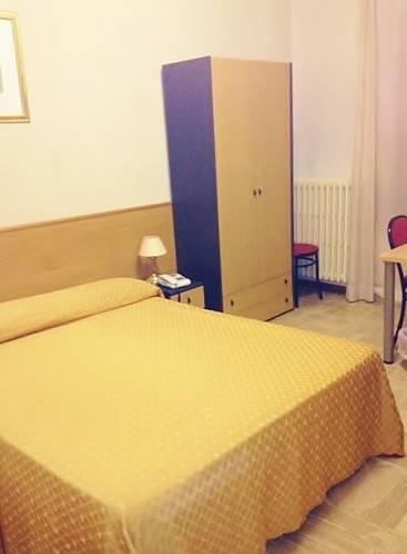 Отель Hotel Loreto