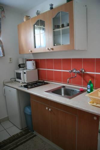 Amulett Apartmanház