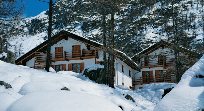 Отель Hotel Club La Trinitè