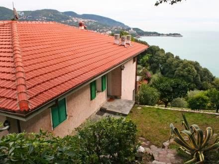 Апартаменты Lerici Apartment 2