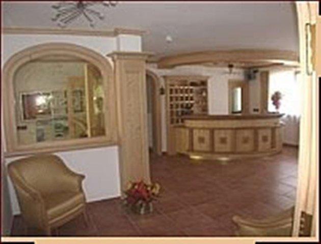 Отель Hotel Villa Fosine