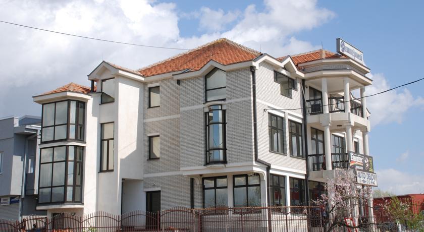 Отель B&B M Prenociste
