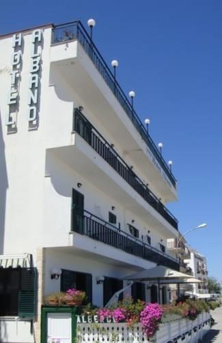 Отель Hotel Albano