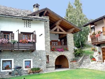 Отель Maison de Megan Holiday House