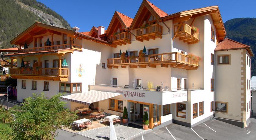 Отель Hotel Traube