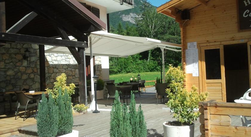 Отель Hotel de la Cascade