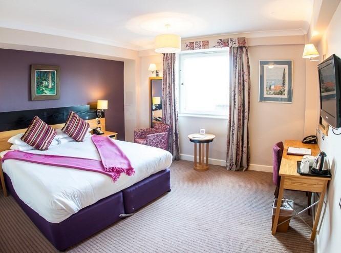 Отель The Maids Head Hotel