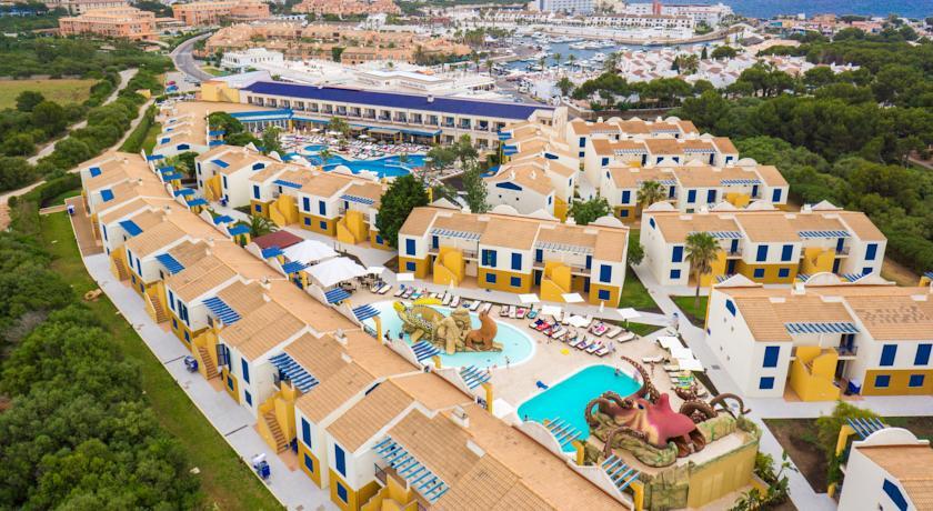 Апартаменты Aparthotel Paradise Club & Spa