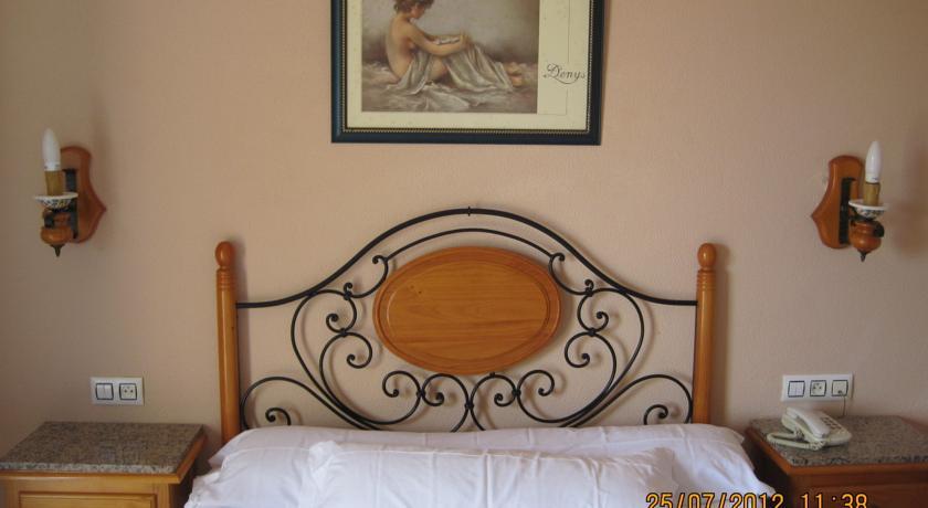 Отель Hotel Caballo Negro
