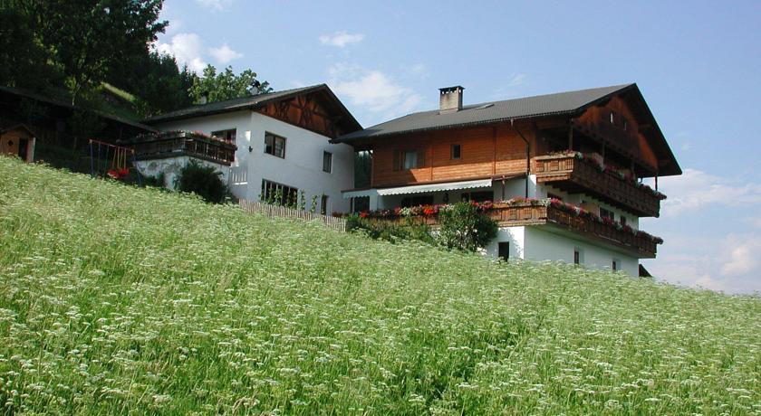 Отель Zehrehof