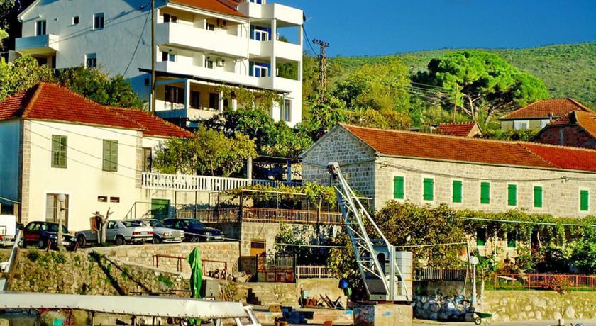 Апартаменты Apartments Vesna