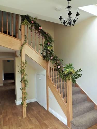 Гостевой дом Vale of Berkeley Guest House