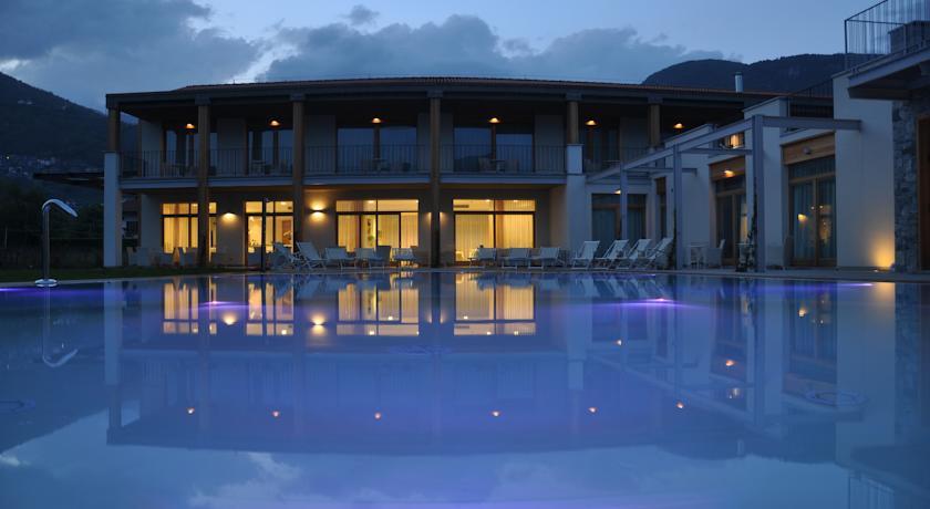 Отель Tullio Hotel