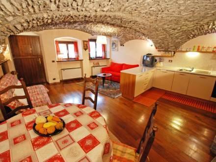 Отель St Pierre Apartment