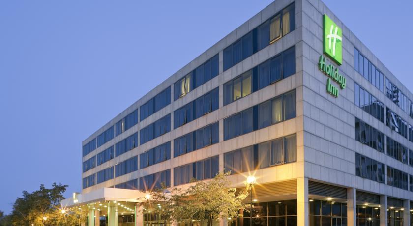Отель Holiday Inn Milton Keynes