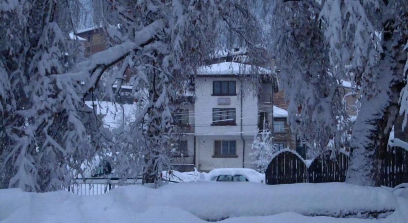 Гостевой дом Guest Rooms Metaksinovi