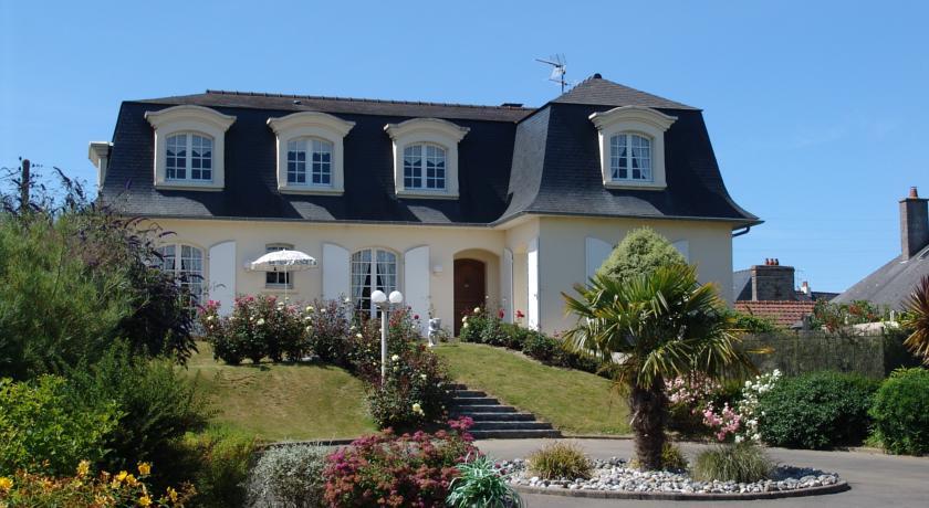 Мини-отель Chambres d'hôtes La Mansardière
