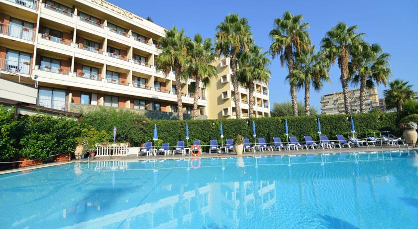 Отель Hotel Nettuno