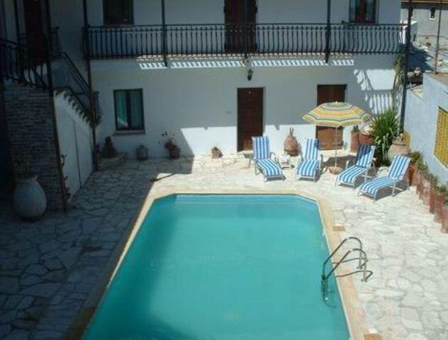 Апартаменты Lefkara Aloni House