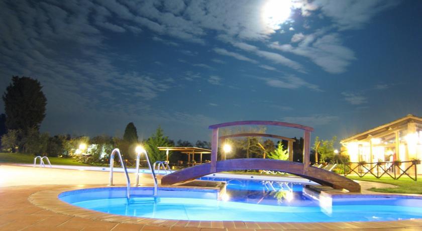 Отель Agriturismo Fattoria Di Colleoli