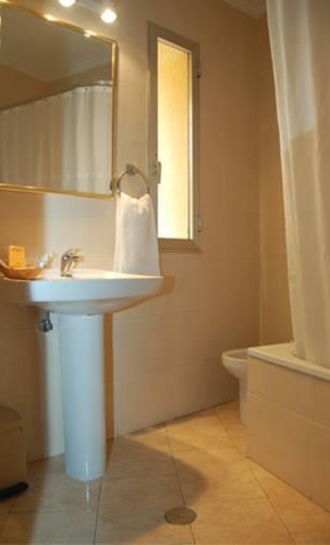 Гостевой дом Hostal Los Castañuelos
