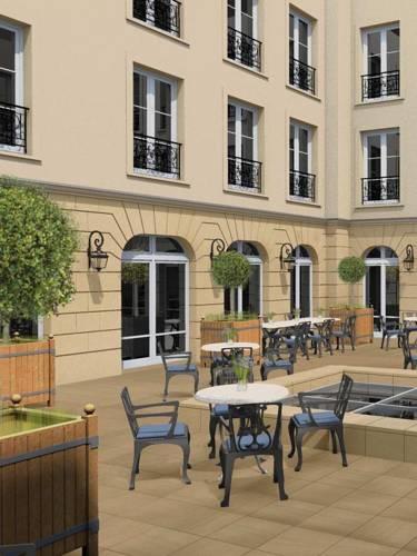 Отель Auberge du Jeu de Paume, Chantilly