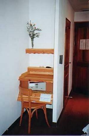 Отель Hotel Brin d'Azur