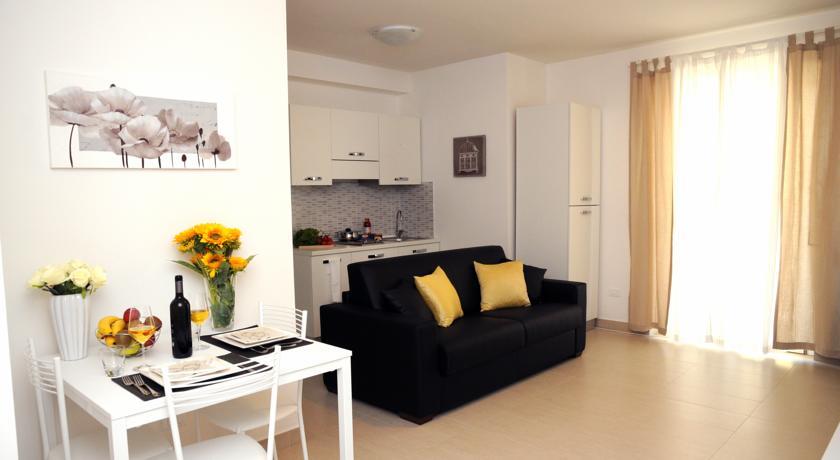 Апартаменты Amelindo Fiumicino Airport Residence