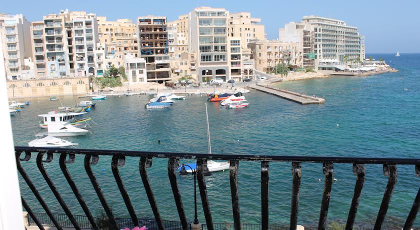 Апартаменты Spinola Bay Apartment