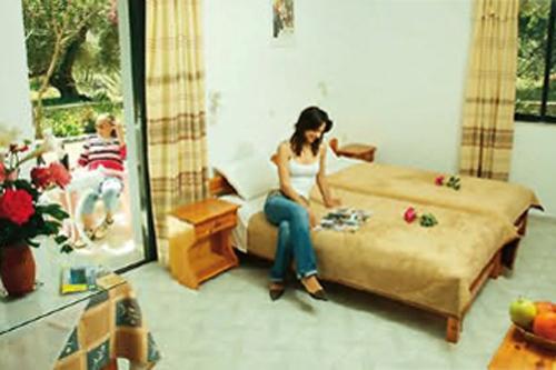 Апартаменты Emilia Apartments