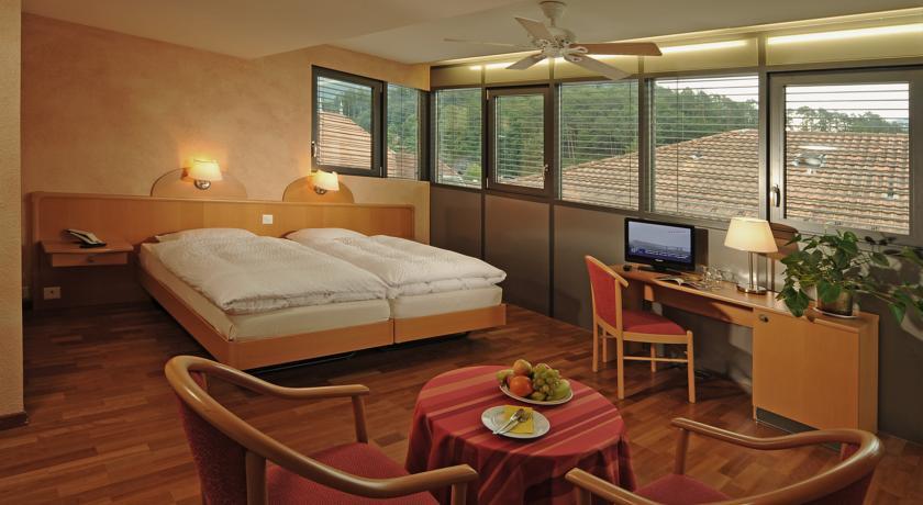 Hotel Crystal