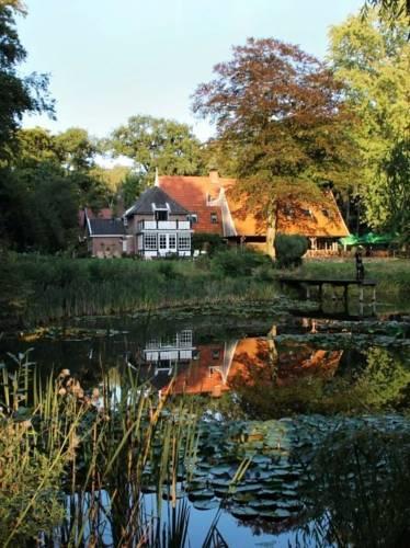 Отель Erve Hulsbeek Koetshuis
