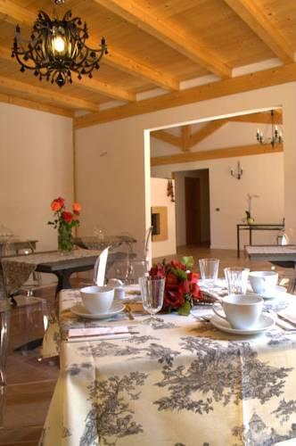 Отель Agriturismo La Cascina di Opaco