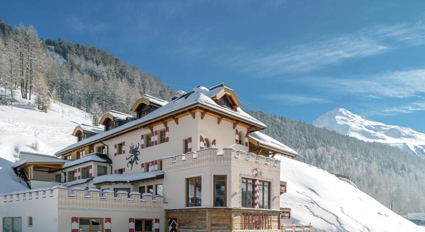 Отель Burghotel Alpenglühn