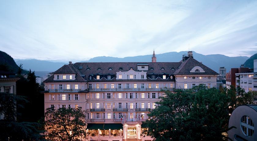 Отель Parkhotel Laurin