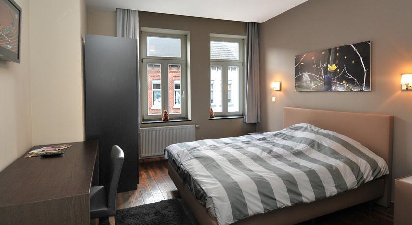 Отель Hotel & Foodbar Atelier 84