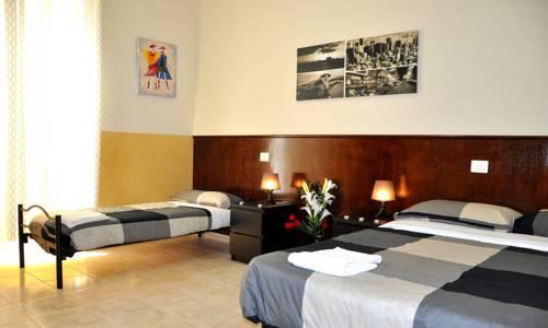 Romangelo Hostel
