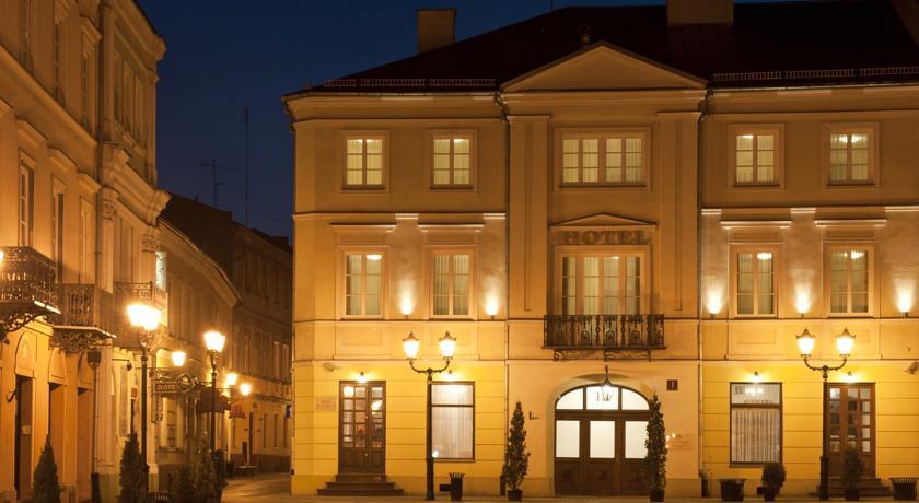 Отель Hotel Staromiejski