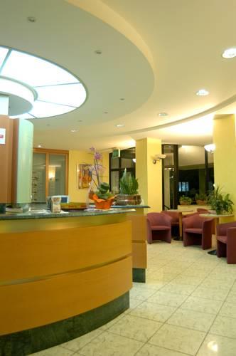 Отель Hotel Garden
