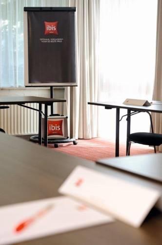 Отель Hotel Ibis Padova