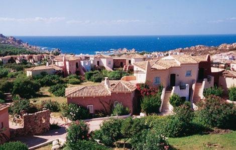 Отель Calarossa Village