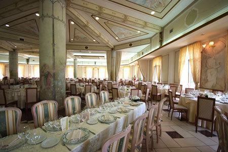 Отель Grand Hotel Rinascimento