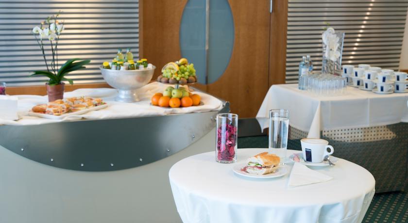 Отель Star Inn Hotel Graz