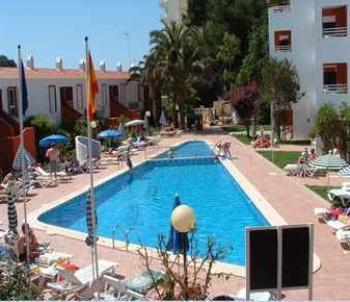 Апартаменты Galdana Gardens