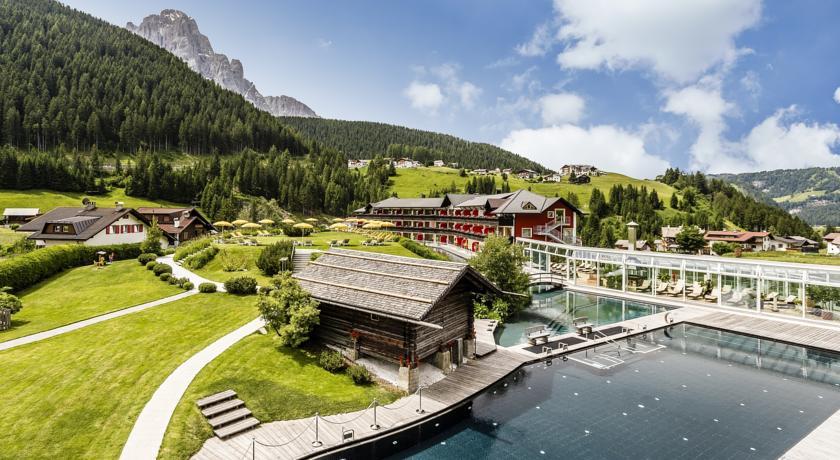 Отель Alpenroyal Grand Hotel Gourmet & Spa