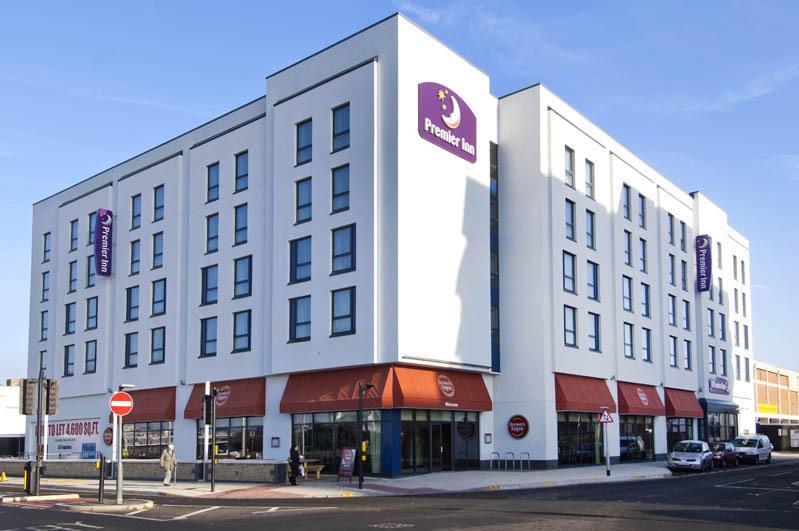 Отель Premier Inn Weston Super-Mare (Seafront)